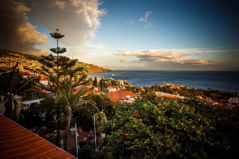 The Flame Tree Madeira (Adults Only) Ξενοδοχείο Φουνκάλ Εξωτερικό φωτογραφία